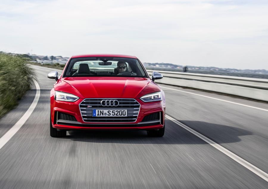  Audi S5 Coupe 2016 года  (WW) (фото 24 из 75)